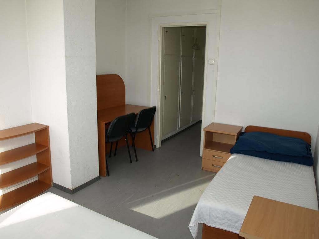 Mathias Hostel Budapest Exterior photo